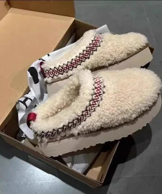 KESS POPULAR BOOTS