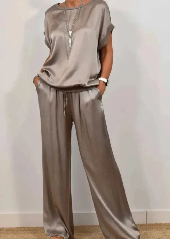 ILARI 2 PIECES SET