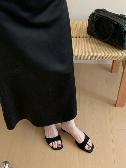 NEILY SLIPPERS