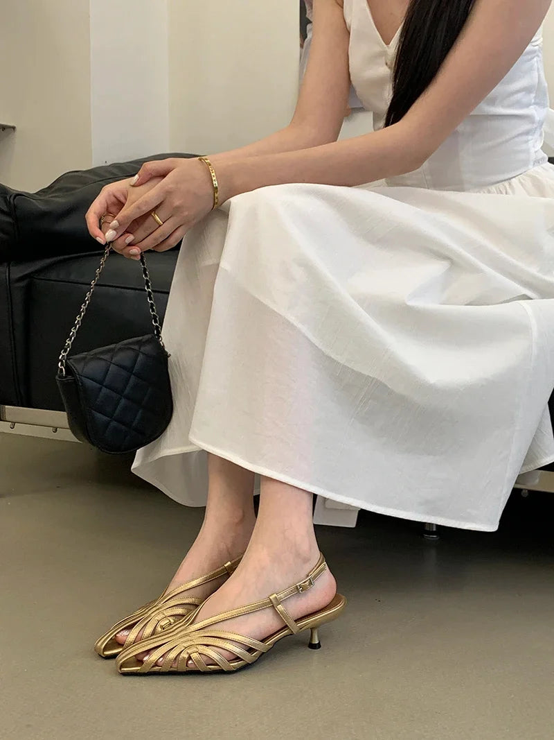 SELLY HEELS