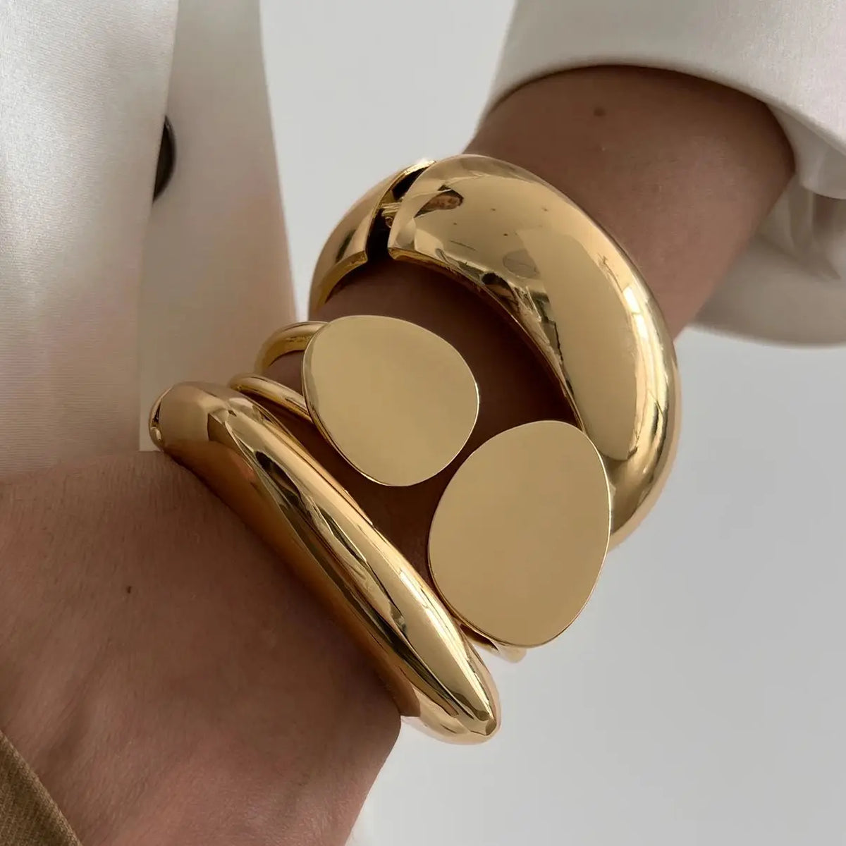 REIRA BRACELET