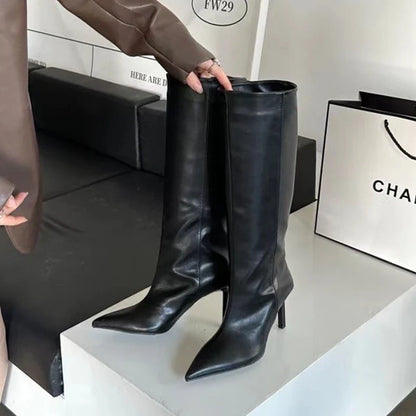 VANESSA BOOTS