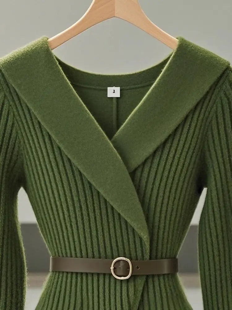 ELANA SWEATER