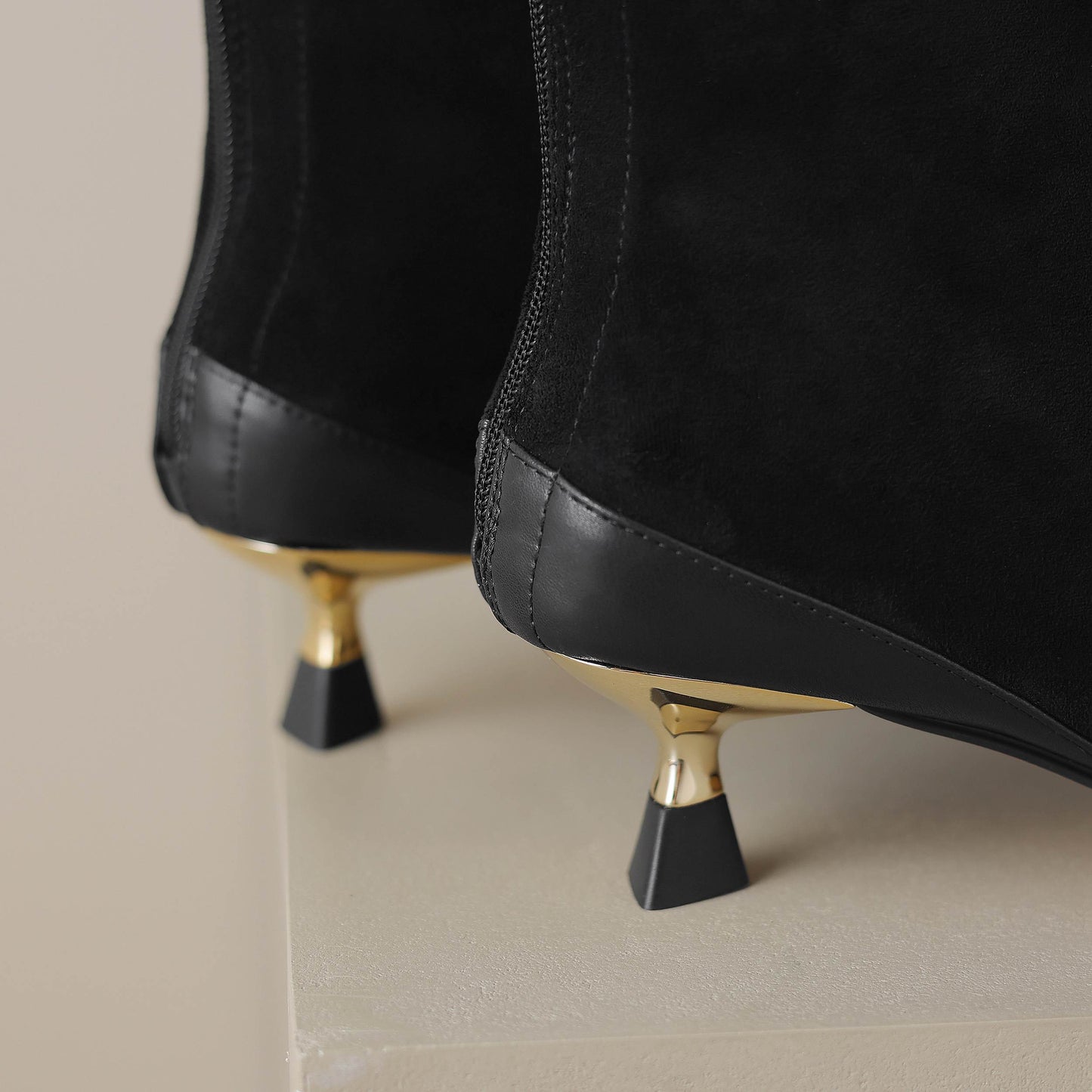SAMANTA LEATHER BOOTS