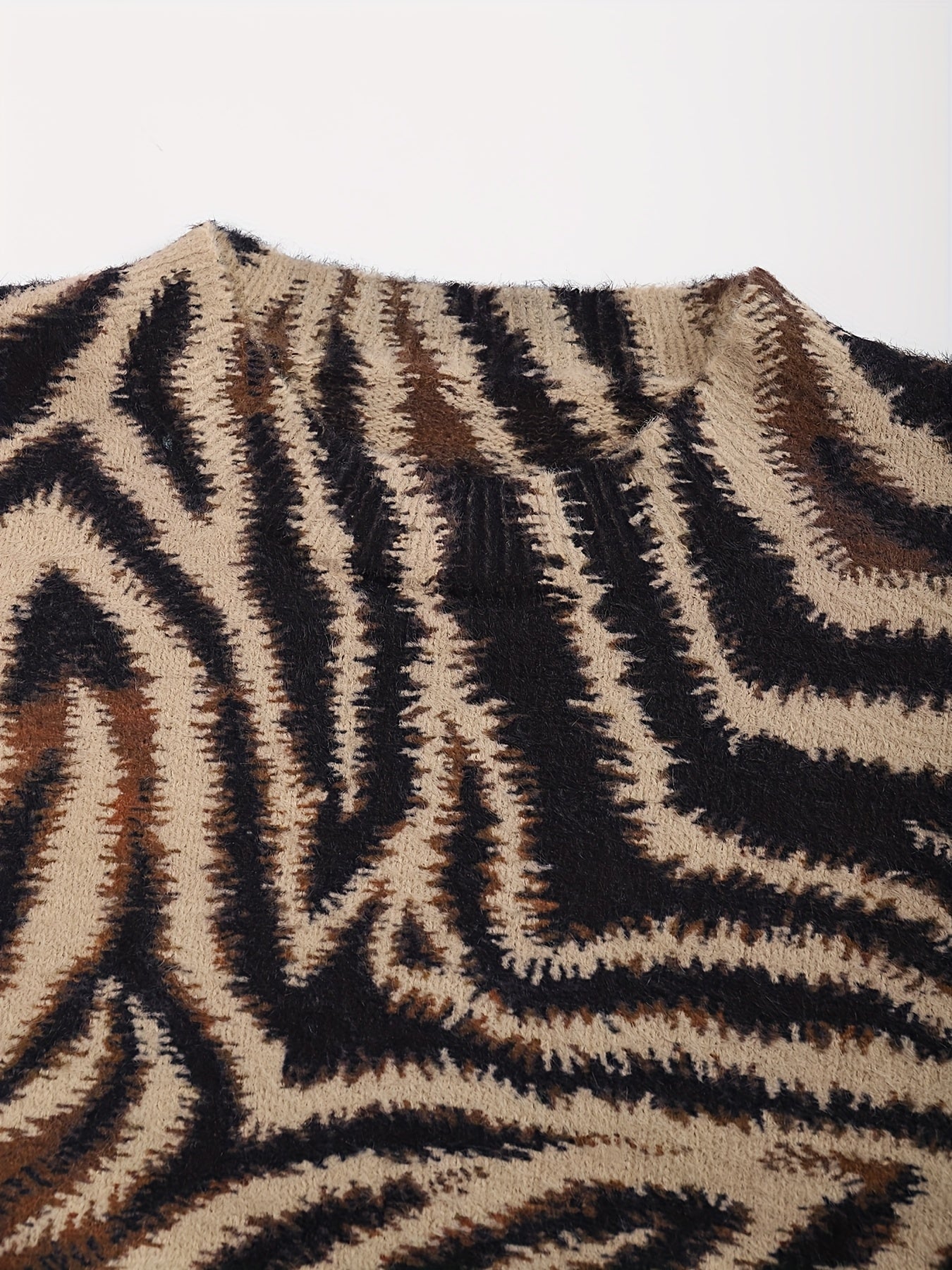 SELLA SWEATER
