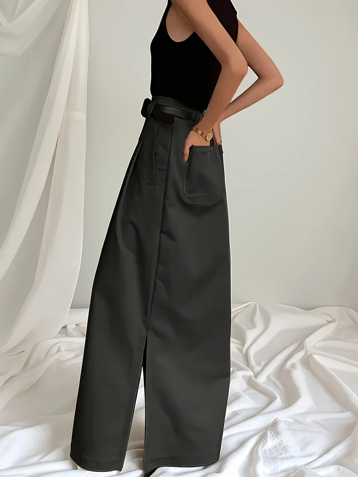 HELIKA SKIRT